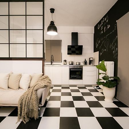 Fena Uptown Easy Living Apartment โวโลส ภายนอก รูปภาพ