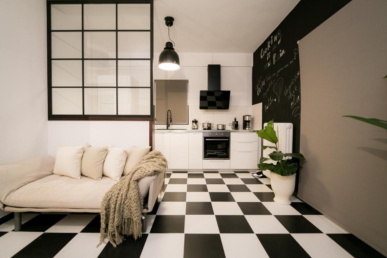 Fena Uptown Easy Living Apartment โวโลส ภายนอก รูปภาพ